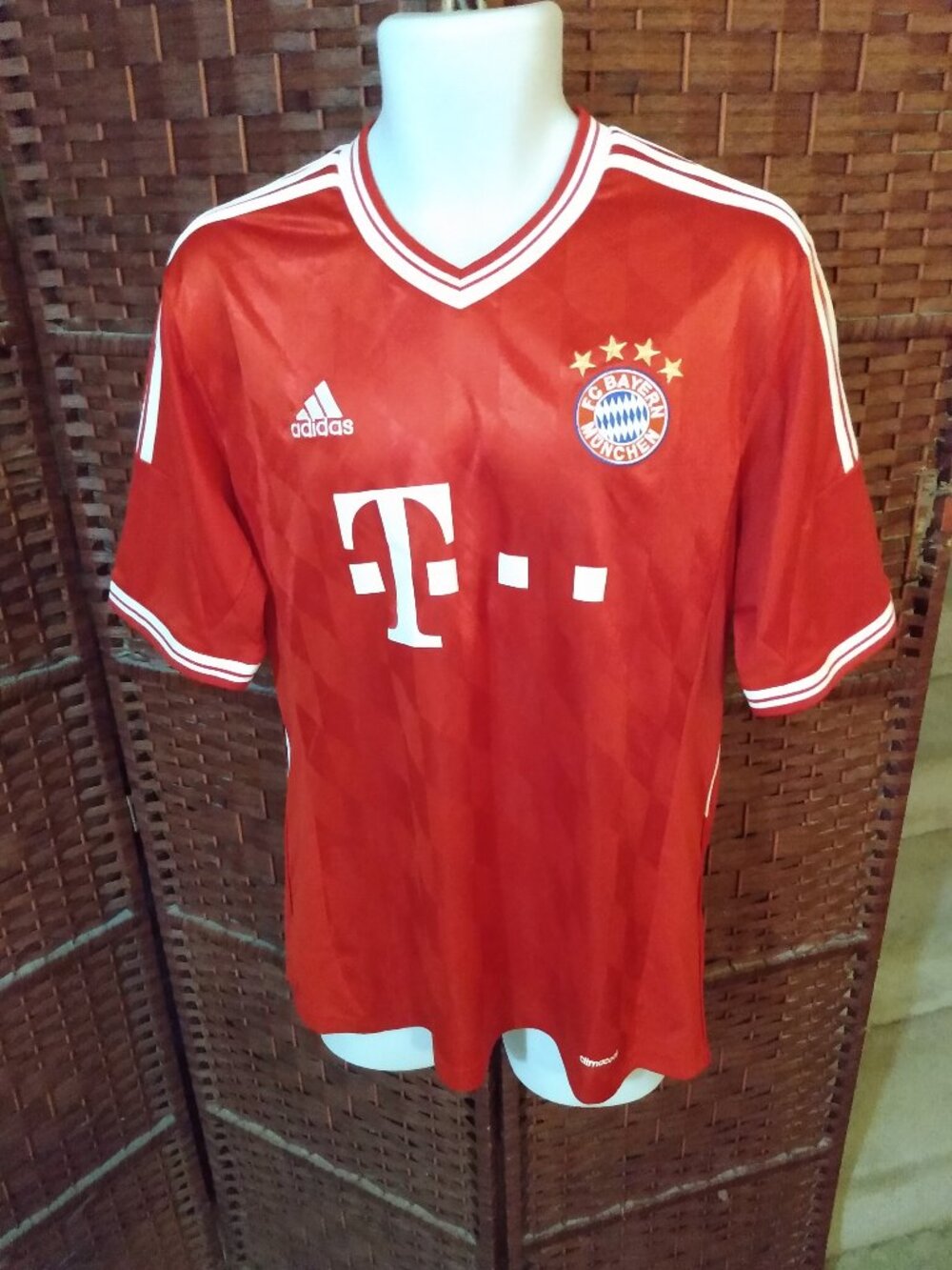 Adidas 2013 Bayern Munich Soccer Jersey Large FC Bayern Munchen